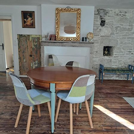 Le Logis Sereinite Annay-sur-Serein Exterior photo