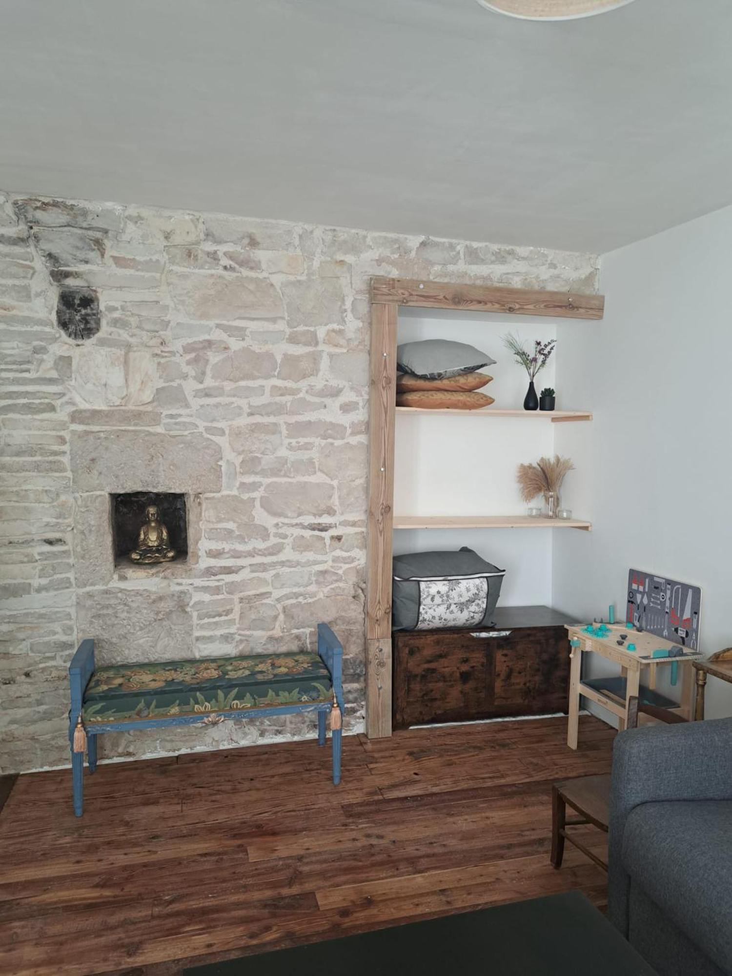 Le Logis Sereinite Annay-sur-Serein Exterior photo